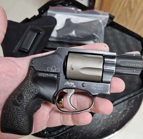 Complete Pack Own the Taurus 327 .327 Magnum — Compact, Powerful, Ready to Ship - Image 2